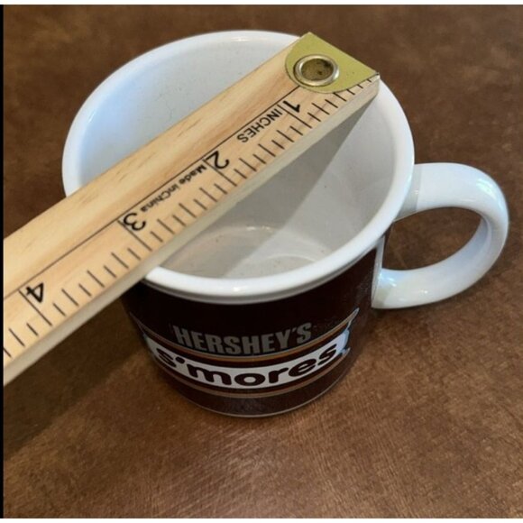 Hersheys Smores Mug Set & Storage Box - Picture 15 of 16